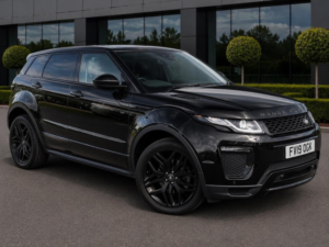 2019 Land Rover Range Rover Evoque 2.0 Td4 Hse Dynamic Auto 4WD Euro 6 (s/s) 5dr in Black — image 3