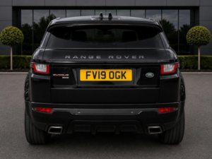 2019 Land Rover Range Rover Evoque 2.0 Td4 Hse Dynamic Auto 4WD Euro 6 (s/s) 5dr in Black — image 5