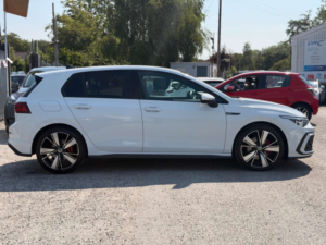 2022 Volkswagen Golf 2.0 Golf Gtd Tdi Semi-Auto 5dr in White — image 4