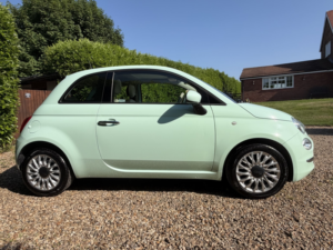 2018 Fiat 500 1.2 500 My17 1.2 69hp Lounge in Green — image 6