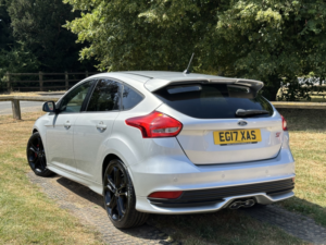 2017 Ford Focus 2.0 Tdci St-2 in Silver — image 3