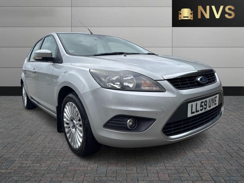 2009 Ford Focus 1.8 Titanium in Silver — image 1