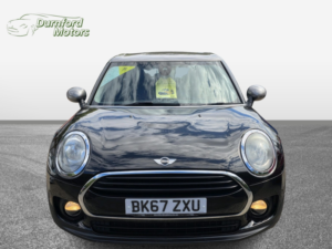 2017 MINI Clubman 1.5 Clubman Cooper in Black — image 2