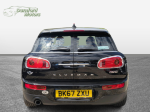 2017 MINI Clubman 1.5 Clubman Cooper in Black — image 5