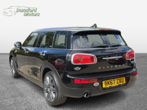 2017 MINI Clubman 1.5 Clubman Cooper in Black — image 6