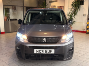 2022 Peugeot Partner 1.5 Bluehdi 1000 Asphalt Premium in Grey — image 4