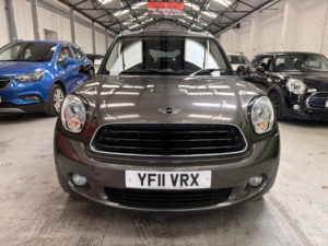 2011 MINI Countryman 1.6 Cooper D All4 Countryman in Grey — image 5
