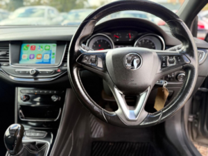 2017 Vauxhall Astra 1.4i Turbo Sri Euro 6 5dr in Grey — image 2