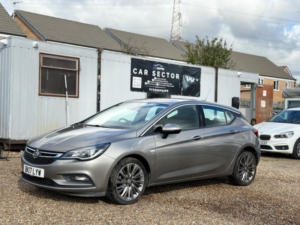 2017 Vauxhall Astra 1.4i Turbo Sri Euro 6 5dr in Grey — image 3