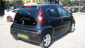 2013 Peugeot 107 1.0 12v Allure in Black — image 3