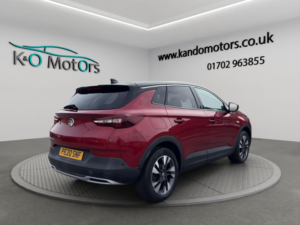 2020 Vauxhall Grandland X 1.2 Turbo Sri Nav Auto Euro 6 (s/s) 5dr in Red — image 4
