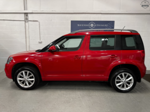 2014 Skoda Yeti 1.2 Tsi Se in Red — image 5