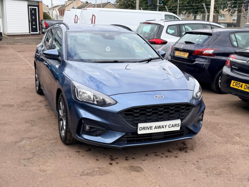 2019 Ford Focus 1.5 Ecoblue St-Line in Blue — image 1