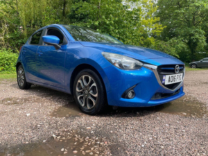 2016 Mazda Mazda2 1.5 Skyactiv-G Sport Nav Euro 6 (s/s) 5dr in Blue — image 2