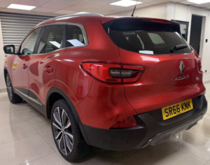 2016 Renault Kadjar 1.2 Tce Signature Nav SUV 5dr Petrol Manual Euro 6 (s/s) (130 Ps) in Red — image 3