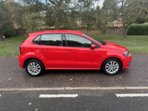 2016 Volkswagen Polo 1.2 Tsi Bluemotion Tech Se in Red — image 5