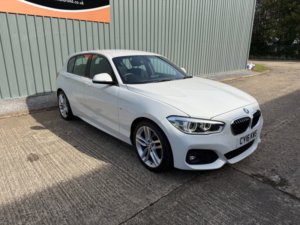 2016 BMW 1 Series 1.5 118i M Sport Hatchback 5dr Petrol Manual Euro 6 (s/s) (136 Ps) in White — image 6