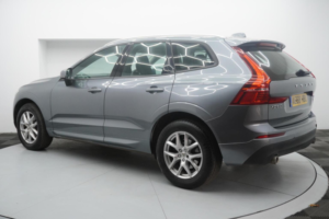 2018 Volvo Xc60 2.0 D4 Momentum Auto AWD Euro 6 (s/s) 5dr in Grey — image 2