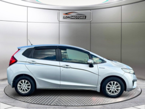 2015 Honda Jazz 1.5 I-Vtec Sport CVT Euro 6 (s/s) 5dr in Silver — image 5