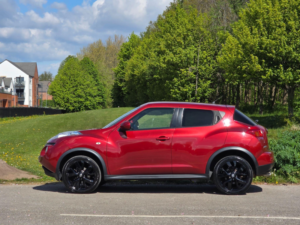 2013 Nissan Juke 1.6 Acenta Premium Euro 5 (s/s) 5dr in Red — image 4