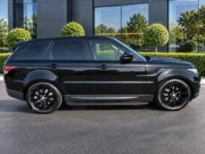 2017 Land Rover Range Rover Sport 3.0 Sd V6 Hse Auto 4WD Euro 6 (s/s) 5dr in Black — image 4