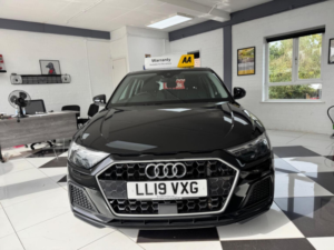 2019 Audi A1 1.0 Tfsi 30 Sport Sportback Euro 6 (s/s) 5dr in Black — image 2