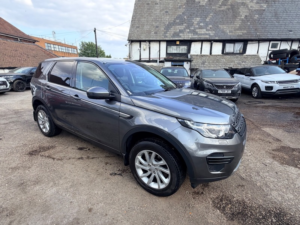 2018 Land Rover Discovery Sport Td4 Se in Grey — image 5