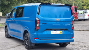 2024 Ford Transit Custom 2.5 Transit Custom V710 Limited Dciv 320 L2 2.5l Duratec 232ps PHEV Fwd 1 Speed Automatic in Blue — image 4