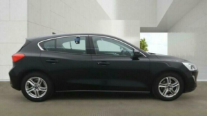 2019 Ford Focus 1.0t Ecoboost Zetec Euro 6 (s/s) 5dr in Black — image 6