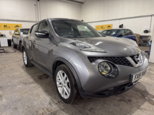2016 Nissan Juke 1.2 Dig-T Acenta Premium in Grey — image 3