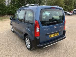 2009 Citroen Berlingo 1.6 Hdi Xtr 1 Owner in Blue — image 4