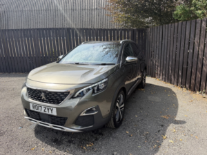 2017 Peugeot 3008 2.0 Bluehdi Gt in Grey — image 4