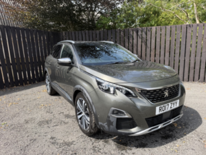 2017 Peugeot 3008 2.0 Bluehdi Gt in Grey — image 5