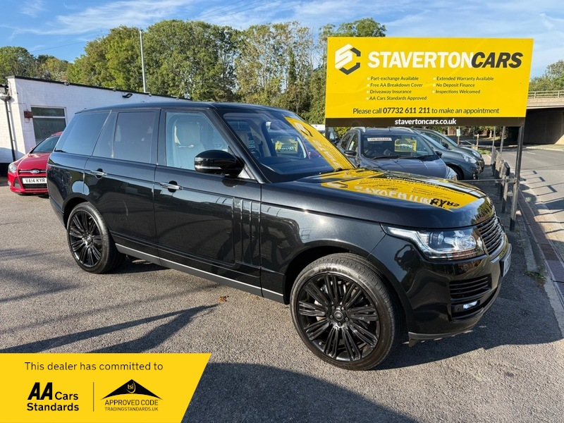 2015 Land Rover Range Rover Sdv8 Autobiography in Black — image 1