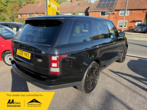 2015 Land Rover Range Rover Sdv8 Autobiography in Black — image 3