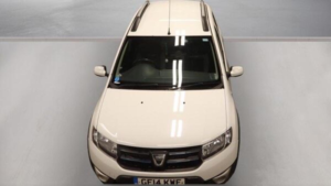 2014 Dacia Sandero Stepway 1.5 Dci Laureate Euro 5 5dr in White — image 2
