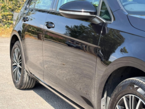 2017 Volkswagen Golf 1.0 Tsi Se Nav Euro 6 (s/s) 5dr in Black — image 4