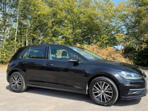 2017 Volkswagen Golf 1.0 Tsi Se Nav Euro 6 (s/s) 5dr in Black — image 5