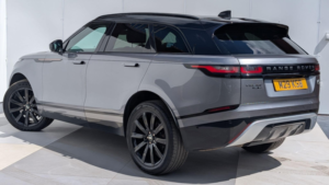 2020 Land Rover Range Rover Velar 2.0 D180 R-Dynamic Se Auto 4WD Euro 6 (s/s) 5dr in Grey — image 4