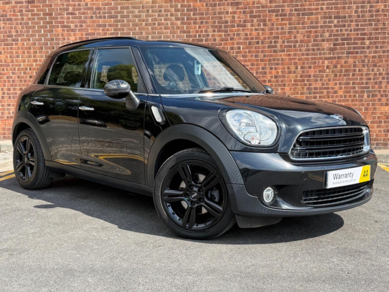 2015 MINI Countryman 1.6 Cooper Euro 6 (s/s) 5dr in Black — image 1