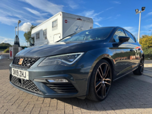 2019 SEAT Leon 2.0 Tsi Cupra 290 Lux in Grey — image 3