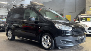 2016 Ford Transit Courier 1.5 Tdci Trend Diesel Black 5dr Satnav+no Vat+clean+work Ready in Black — image 4