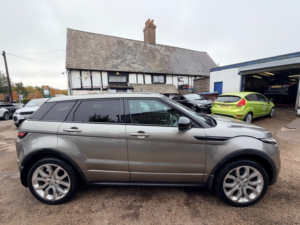 2018 Land Rover Range Rover Evoque Td4 Hse Dynamic in Silver — image 5