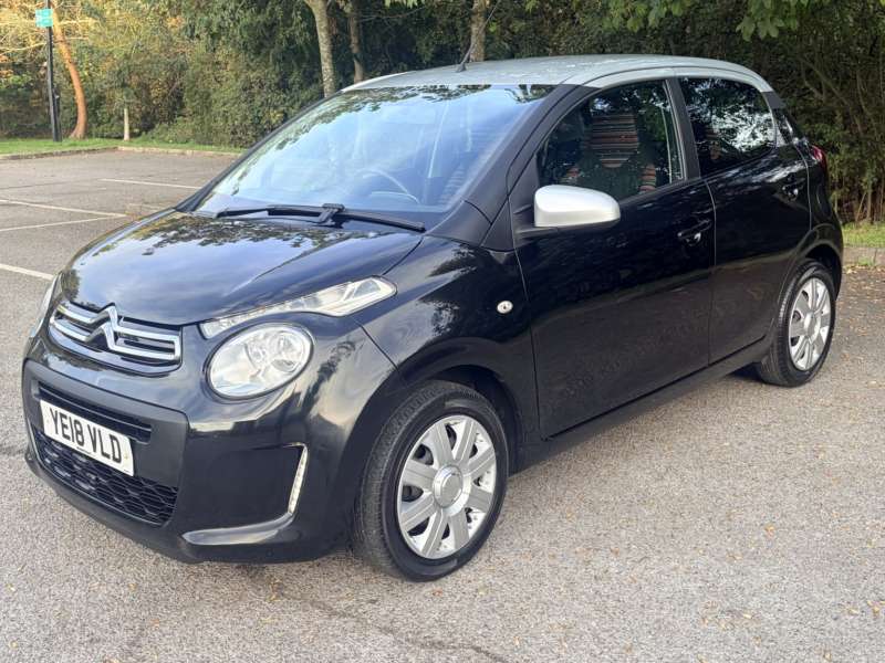 2018 Citroen C1 1.2 Puretech Feel in Black — image 1