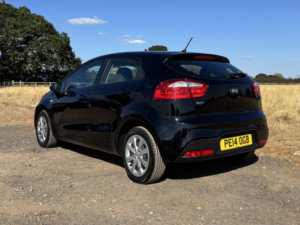 2014 Kia Rio 1.3 1 Air in Black — image 3