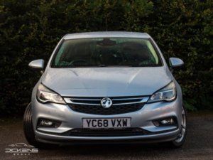 2018 Vauxhall Astra 1.4i Turbo Sri Euro 6 5dr in Silver — image 2