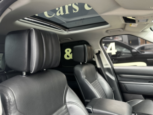 2018 Land Rover Discovery 3.0 Td V6 Hse Luxury in Grey — image 4