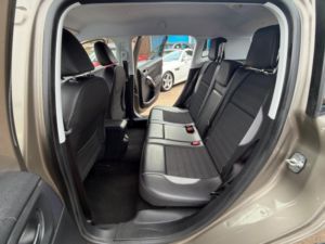 2016 Peugeot 2008 1.6 Bluehdi Allure Euro 6 (s/s) 5dr in Grey — image 5