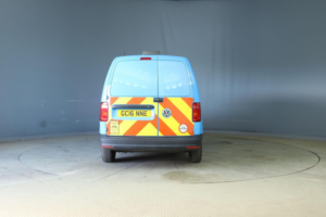 2016 Volkswagen Caddy Maxi 2.0 Tdi C20 Bluemotion Tech Startline Lwb Euro 6 (s/s) 6dr in Blue — image 6