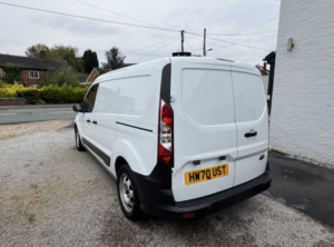 2020 Ford Transit 1.5 230 Ecoblue Leader Crew Van 5 Seater in White — image 4